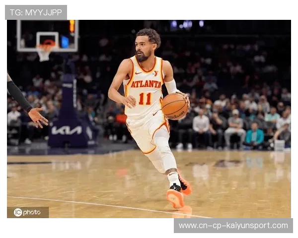 亚特兰大老鹰外线起势，特雷杨超远出手